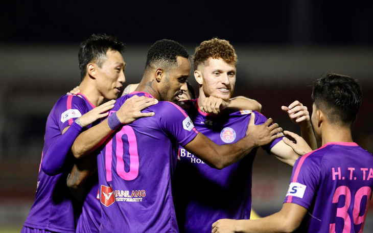 Chuỗi 7 trận bất bại giúp CLB Sài Gòn lãnh gần hết giải thưởng tháng 3 và 6 ở V-League