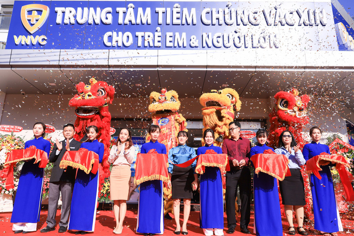 Khai trương trung tâm tiêm chủng VNVC Bình Tân - Ảnh 1.