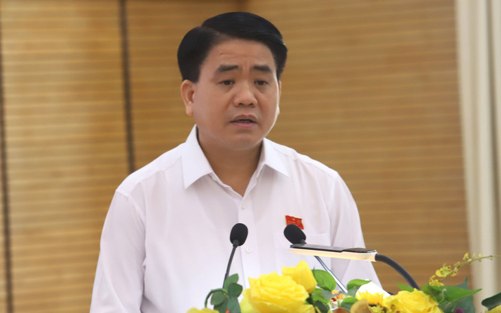 Chủ tịch Hà Nội đồng cảm với người dân sống quanh bãi rác Nam Sơn