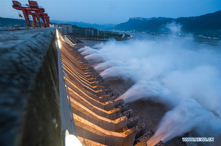 Nước hồ chứa đập Tam Hiệp cao kỷ lục, 500 di tích văn hóa ở Trung Quốc bị hư hại - Ảnh 1.