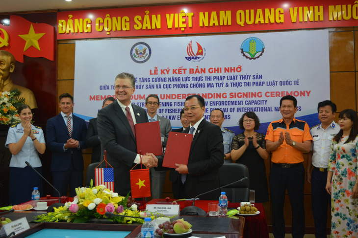 Mỹ sẽ hỗ trợ ngư dân Việt Nam trước đe dọa bất hợp pháp trên biển - Ảnh 1.