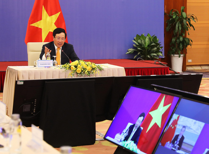 Việt - Trung đẩy mạnh hợp tác kinh tế, thẳng thắn về Biển Đông - Ảnh 1.