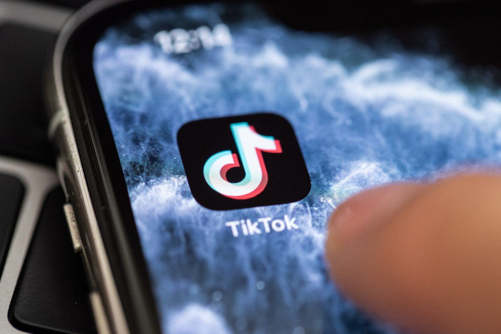 Tại Malaysia, đăng video lên TikTok hay Facebook cũng phải xin giấy phép? - Ảnh 1.