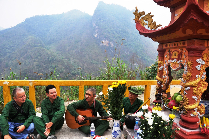 Tìm máu xương đồng đội ở chiến địa Vị Xuyên - Kỳ 3: Lời thề trên đá núi Vị Xuyên - Ảnh 3.