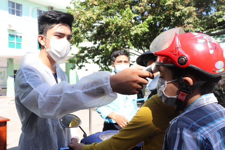 3 đội công tác đặc biệt của Bộ Y tế hỗ trợ Đà Nẵng chống COVID-19 - Ảnh 1.