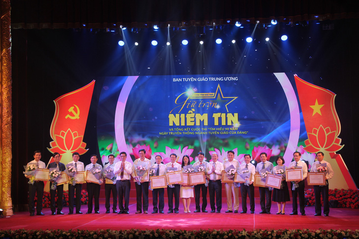 Hà Tĩnh đoạt 77 giải nhất trong cuộc thi tìm hiểu ngành Tuyên giáo - Ảnh 1.