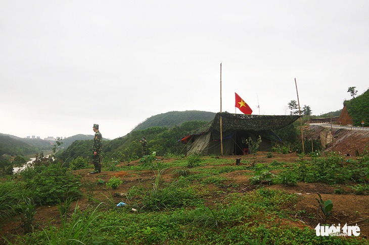 Các nhóm nhập cảnh trái phép như chơi cút bắt với biên phòng Việt Nam - Ảnh 1.