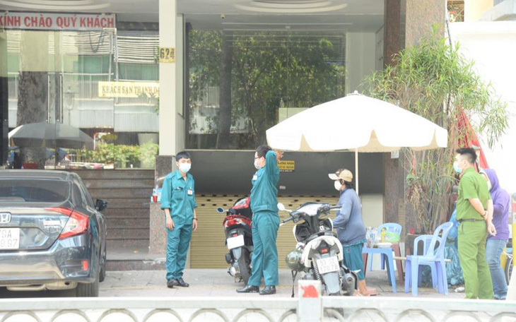 Phong tỏa một khách sạn đối diện Bệnh viện Chợ Rẫy, cách ly 44 người