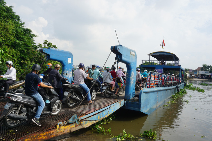 Trong tháng 8 sẽ hoàn thành phương án dời phà An Phú Đông - Ảnh 1.