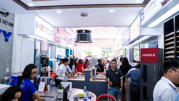 Chuỗi siêu thị nhà bếp Khánh Vy Home khai trương chi nhánh mới - Ảnh 2.