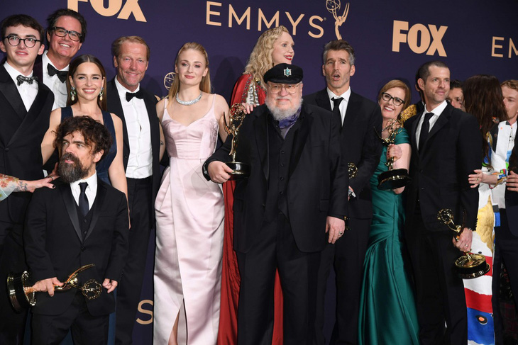 Lễ trao giải Emmy 2020 sẽ diễn ra theo hình thức trực tuyến - Ảnh 1.