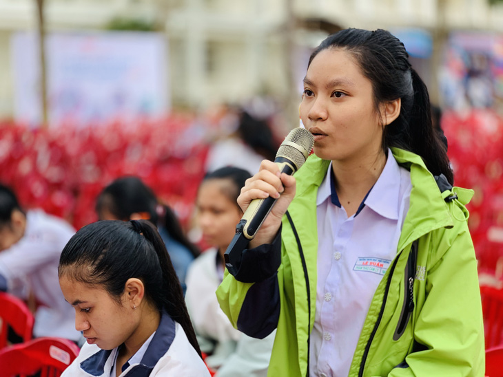 Học sinh Đắk Lắk muốn đưa xoài Ea Súp ra quốc tế - Ảnh 1.