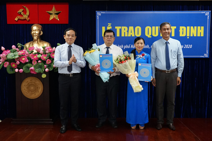 Trao quyết định công nhận 2 phó chủ tịch Ủy ban MTTQ Việt Nam TP.HCM - Ảnh 1.