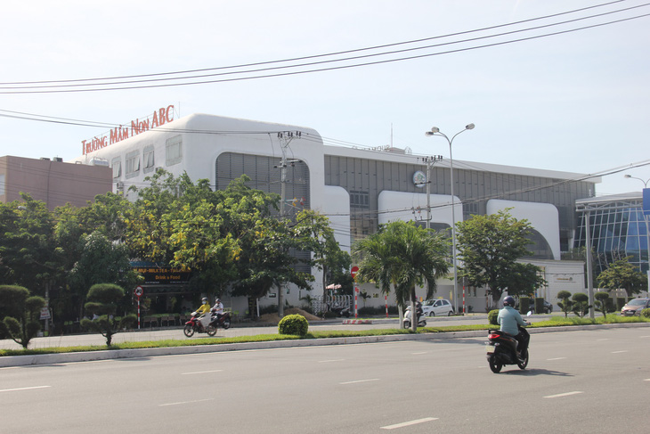 Tòa tuyên không đúng thực tế, thi hành án... bó tay - Ảnh 1.