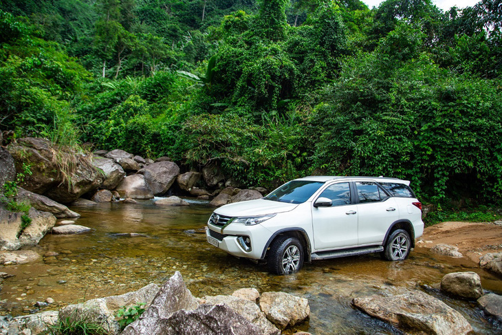 Toyota Fortuner: Giấc mơ sở hữu SUV đa dụng đã rất gần - Ảnh 3.