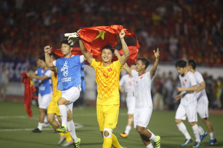 HLV Park Hang Seo đề xuất 48 cầu thủ U22 Việt Nam chuẩn bị cho SEA Games 31 - Ảnh 1.