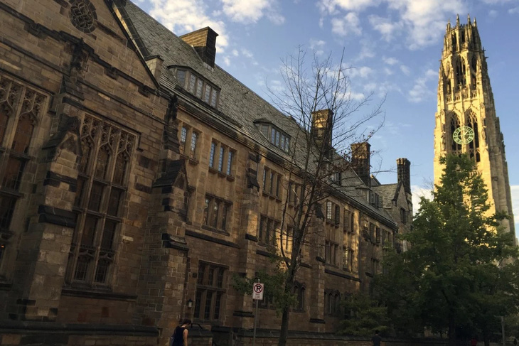 Bộ Tư pháp Mỹ cáo buộc ĐH Yale kỳ thị sinh viên gốc Á trong tuyển sinh - Ảnh 1.