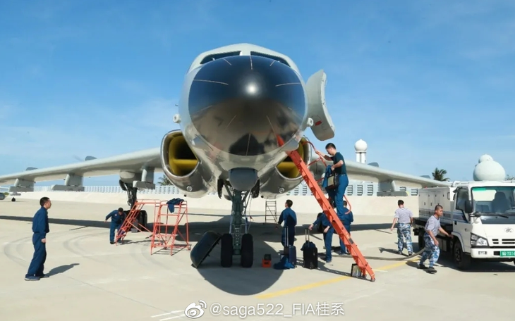 Trung Quốc ngang nhiên đưa oanh tạc cơ H-6J tới đảo Phú Lâm?