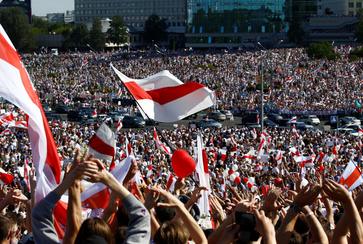 Pháp, Đức ủng hộ người biểu tình phản đối kết quả bầu cử Tổng thống ở Belarus - Ảnh 1.