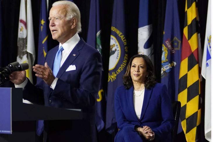 Ông Biden, bà Kamala xuất hiện trong video vận động tranh cử đầu tiên - Ảnh 1.
