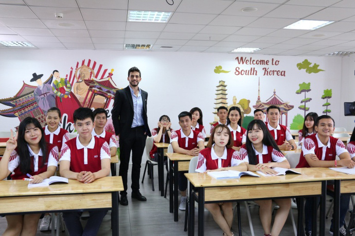 Đại học Quốc tế Hồng Bàng xét tuyển học sinh tốt nghiệp chương trình THPT nước ngoài - Ảnh 2.