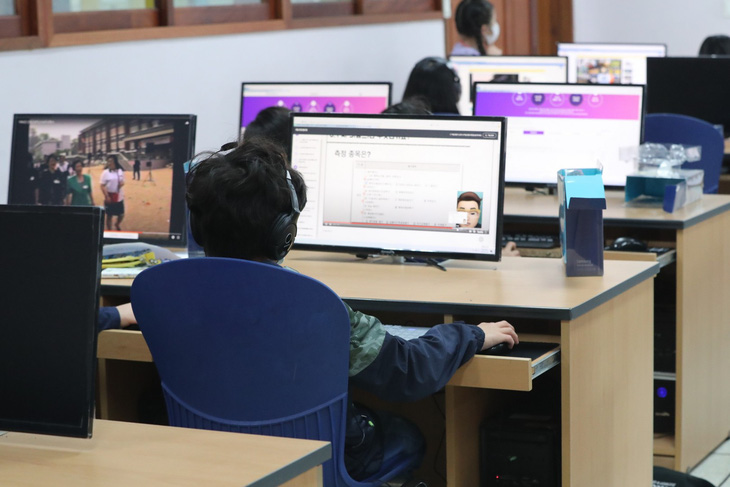 Hàn Quốc áp dụng công nghệ 4.0 vào giáo dục phổ thông - Ảnh 1.