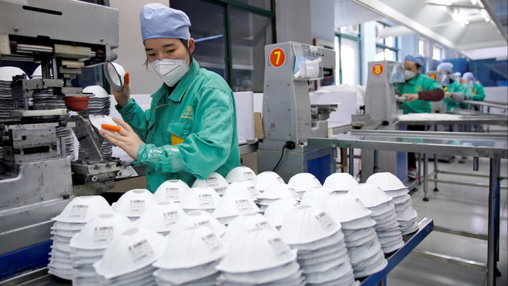 Trung Quốc cung cấp 83% thiết bị bảo hộ cá nhân cho thế giới trong đại dịch COVID-19 - Ảnh 1.