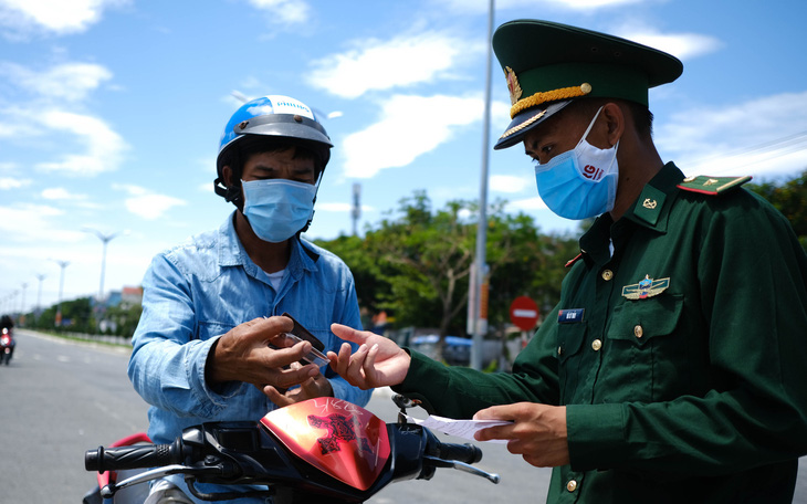 Thường trực Ban Bí thư yêu cầu bí thư tỉnh ủy, thành ủy trực tiếp chỉ đạo chống dịch