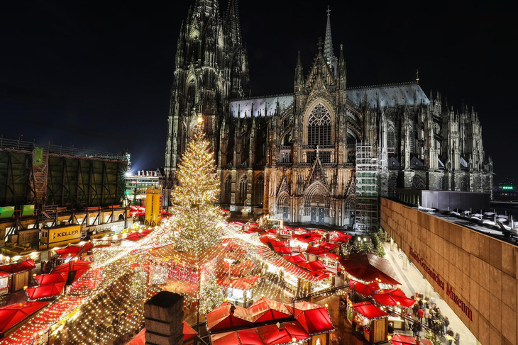 Thành phố của Đức tạm chia tay với một nét văn hóa mùa Giáng sinh - Ảnh 1.