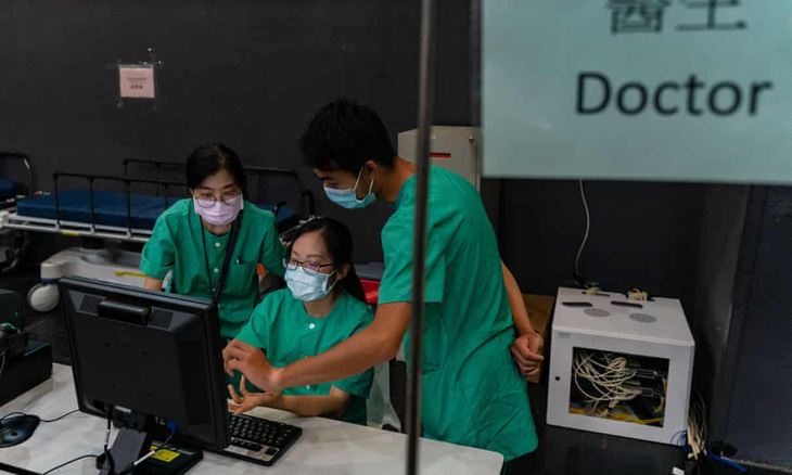 Hong Kong bác tin chuyên gia Trung Quốc thu thập ADN thông qua hỗ trợ xét nghiệm - Ảnh 1.