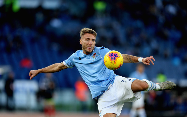 Ciro Immobile chấm dứt chuỗi thống trị của Messi - Ảnh 1.