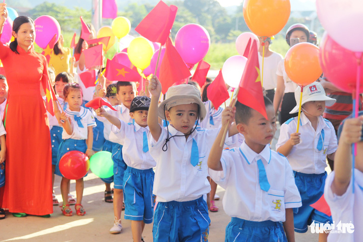 Khai giảng ở Nghệ An sẽ không có phần hội để phòng COVID-19 - Ảnh 1.