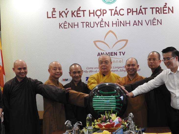 Giáo hội Phật giáo Việt Nam tiếp quản kênh Truyền hình An Viên - Ảnh 1.
