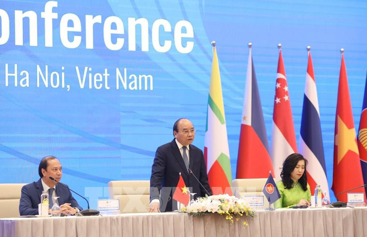 Thủ tướng Nguyễn Xuân Phúc: ASEAN là trụ cột chính sách đối ngoại của Việt Nam - Ảnh 1.