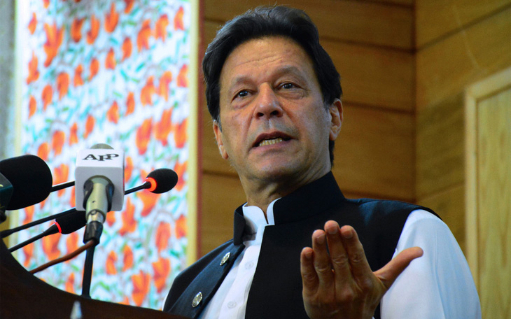 Thủ tướng Pakistan muốn thiến hóa học kẻ hiếp dâm thay vì treo cổ
