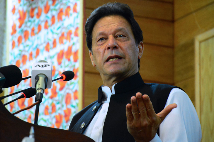 Thủ tướng Pakistan muốn thiến hóa học kẻ hiếp dâm thay vì treo cổ - Ảnh 1.