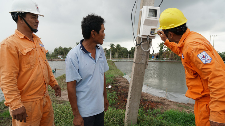 EVNSPC tăng cường hoạt động phòng chống tai nạn điện mùa mưa bão - Ảnh 1.