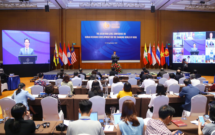 Hội nghị trực tuyến cấp bộ trưởng ASEAN: Ra mắt hội đồng giáo dục ASEAN - Ảnh 1.