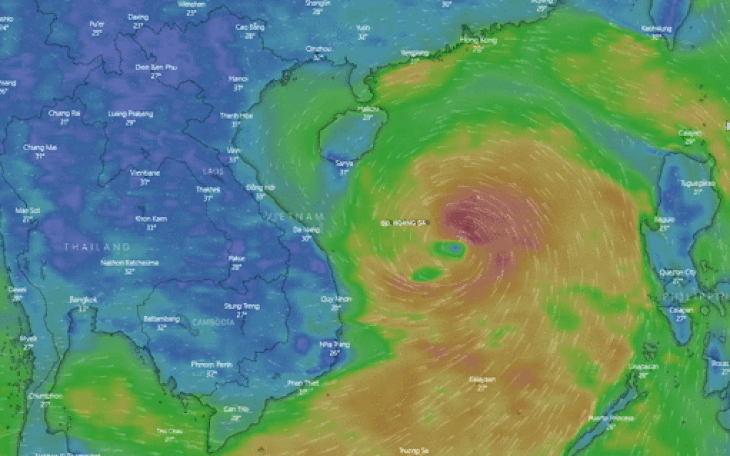 Trực tiếp: Đường đi của bão số 5 đang tiến vào đất liền Việt Nam