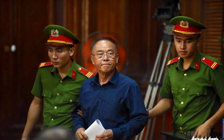 Cựu phó chủ tịch UBND TP.HCM Nguyễn Thành Tài bị đề nghị 8-9 năm tù