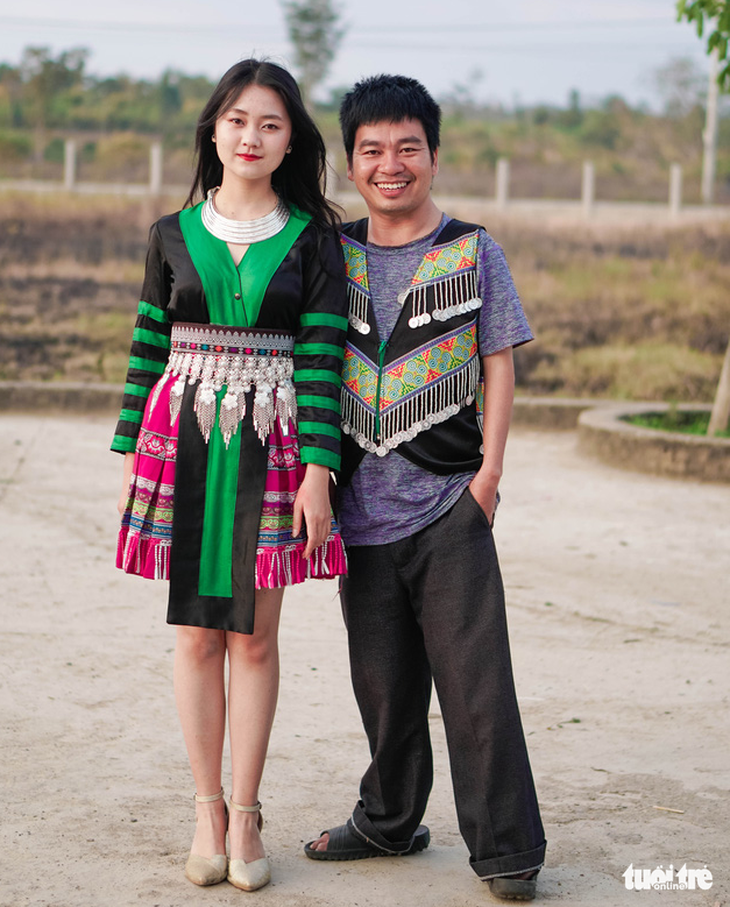 Chàng trai khuyết tật cùng nữ sinh lớp 11 làm clip ‘Ghen Cô Vy’ bằng tiếng Mông - Ảnh 4.