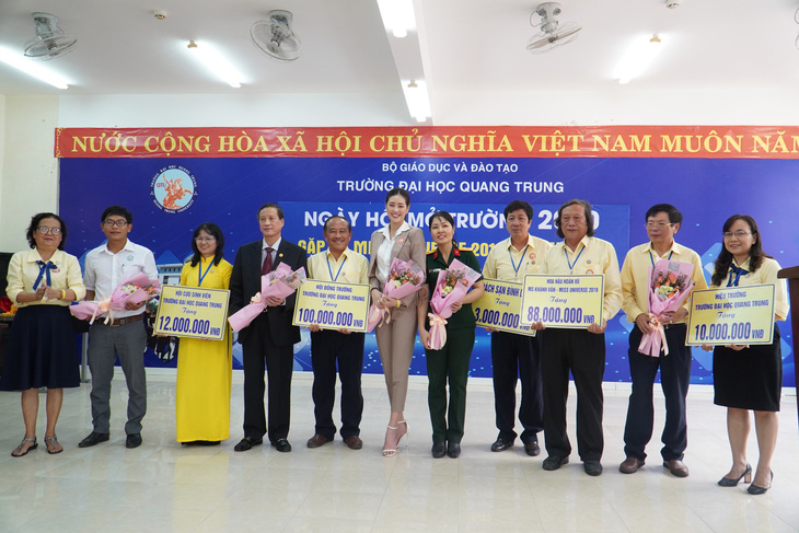 Trường đại học Quang Trung công bố điểm sàn và các ưu đãi dành cho sinh viên - Ảnh 2.