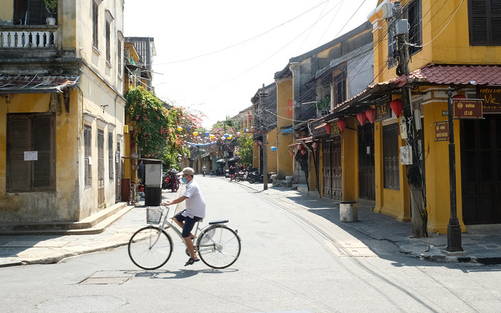 Nguy cơ mất sạch khách, Hội An kêu gọi hiến kế tìm lối ra cho du lịch