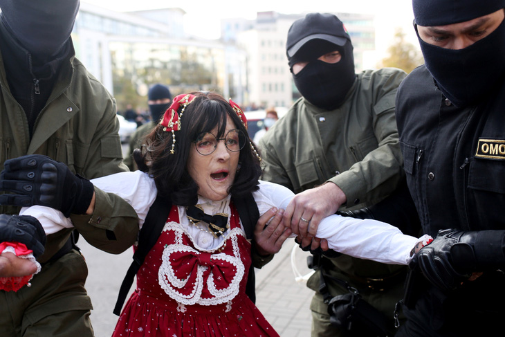 Tin tặc phát tán thông tin cảnh sát Belarus để trả đũa việc bắt giữ người biểu tình - Ảnh 1.