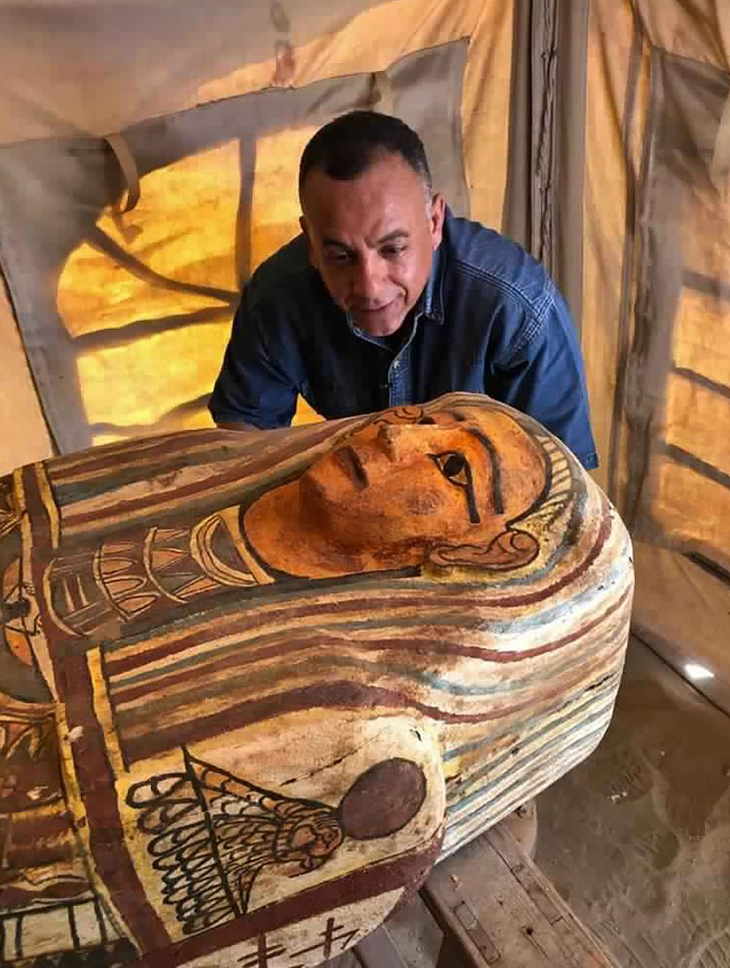 Tìm thấy 27 quan tài 2.500 tuổi nguyên vẹn như mới chôn ở Ai Cập - Ảnh 4.