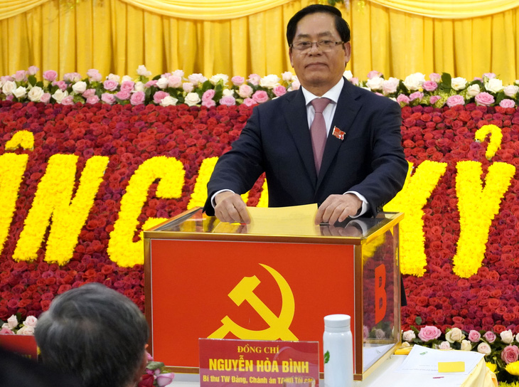 48 người trúng cử ủy viên BCH Đảng bộ tỉnh Bà Rịa - Vũng Tàu - Ảnh 1.