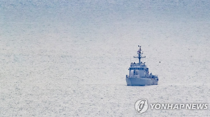 Yonhap: Quan chức Hàn Quốc đào tẩu sang Triều Tiên bị bắn chết - Ảnh 1.