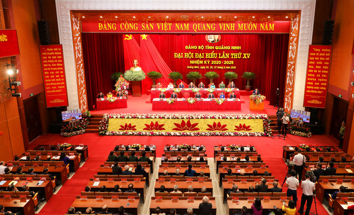 Chủ tịch Quốc hội lưu ý tỉnh Quảng Ninh 5 nhiệm vụ - Ảnh 2.