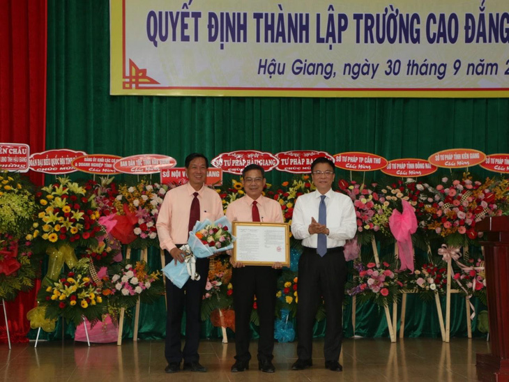 Thành lập trường cao đẳng Luật miền Nam tại Hậu Giang - Ảnh 1.