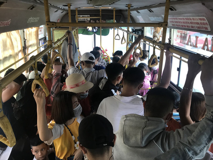 Xe buýt Quảng Nam sẽ không vào nội thành Đà Nẵng nữa - Ảnh 2.